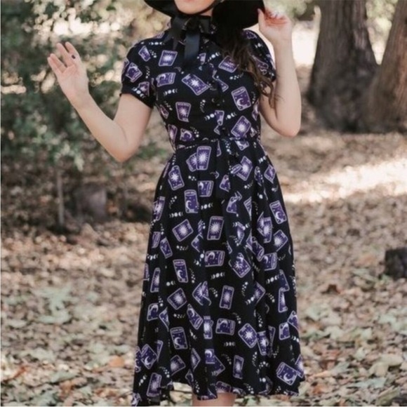 Black and purple tarot card midi dress - Picture 5 of 5